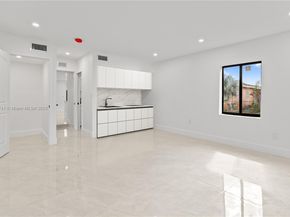 15920 NW 17th Ct, Miami Gardens FL 33054