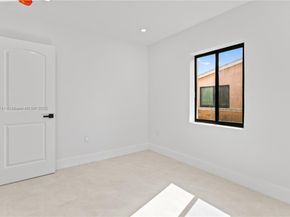 15920 NW 17th Ct, Miami Gardens FL 33054