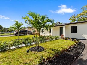 15920 NW 17th Ct, Miami Gardens FL 33054