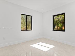 15920 NW 17th Ct, Miami Gardens FL 33054