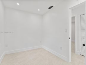 15920 NW 17th Ct, Miami Gardens FL 33054