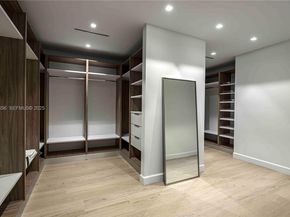 1537 SE 13th St, Fort Lauderdale FL 33316