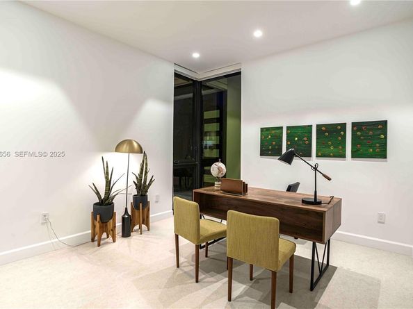 1537 SE 13th St, Fort Lauderdale FL 33316