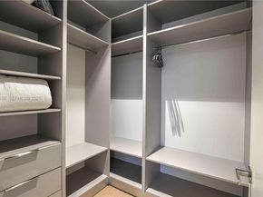 1537 SE 13th St, Fort Lauderdale FL 33316