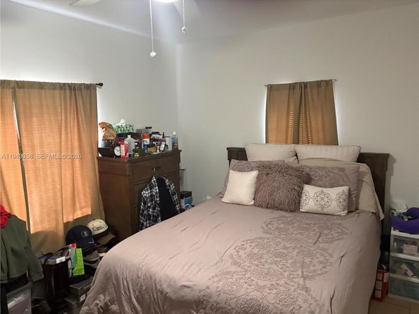 1748 NW 57th St, Miami FL 33142