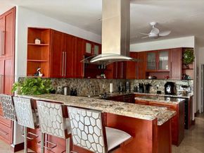 7943 NW 111th Ct, Doral FL 33178