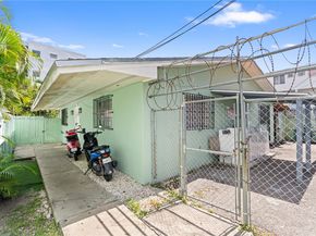 1619 SW 2nd St, Miami FL 33135