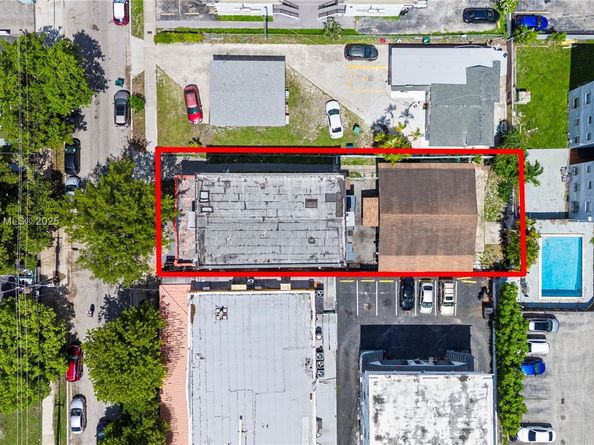 1619 SW 2nd St, Miami FL 33135