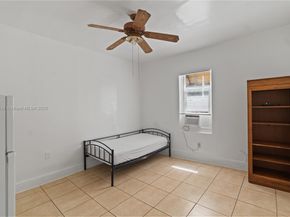 1619 SW 2nd St, Miami FL 33135