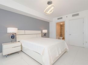 1850 S Ocean Dr 2702, Hallandale Beach FL 33009