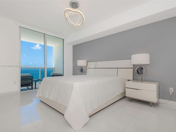 1850 S Ocean Dr 2702, Hallandale Beach FL 33009