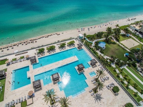 1850 S Ocean Dr 2702, Hallandale Beach FL 33009