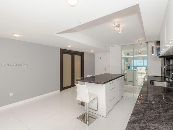 1850 S Ocean Dr 2702, Hallandale Beach FL 33009