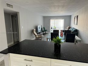 6850 W 16th Dr 211, Hialeah FL 33014