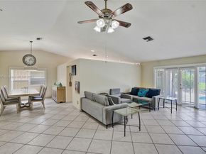 4365 NW 103rd Ter, Sunrise FL 33351