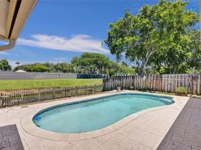 4365 NW 103rd Ter, Sunrise FL 33351
