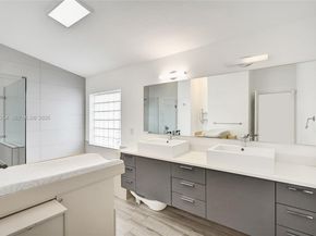 4928 SW 33rd Way, Hollywood FL 33312