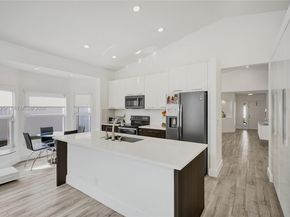 4928 SW 33rd Way, Hollywood FL 33312