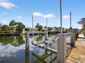 2481 SE 15th St, Pompano Beach FL 33062