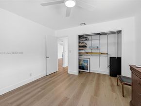 2481 SE 15th St, Pompano Beach FL 33062