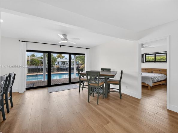 2481 SE 15th St, Pompano Beach FL 33062