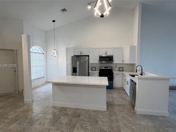 2615 Spiceberry Ln, Boynton Beach FL 33436