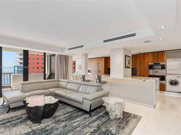 Undisclosed Address #A11869630, Miami FL 33129