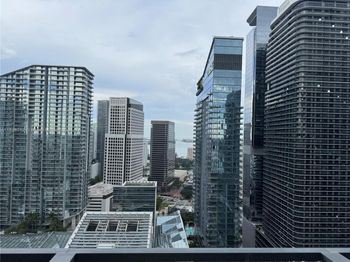 88 SW 7th St