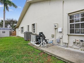 12200 SW 100th St, Miami FL 33186