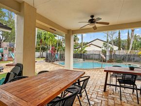 12200 SW 100th St, Miami FL 33186