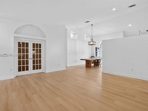 12200 SW 100th St, Miami FL 33186