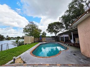 11661 NW 31st Pl, Sunrise FL 33323