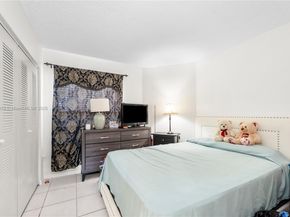 6410 SW 112th Pl, Miami FL 33173