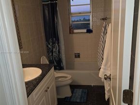 1811 Jefferson St 501, Hollywood FL 33020