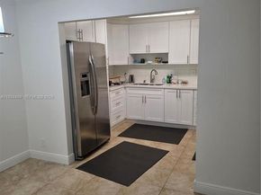 1811 Jefferson St 501, Hollywood FL 33020