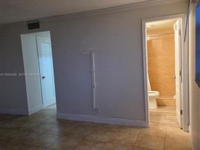 1811 Jefferson St 501, Hollywood FL 33020