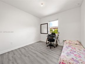 16958 SW 92nd St 16958, Miami FL 33196