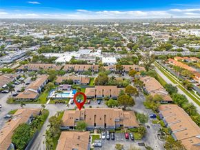 1652 N 14th Ter, Hollywood FL 33020