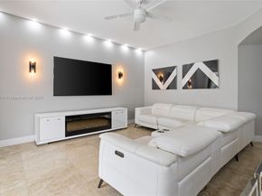 5324 SW 164th Ct, Miami FL 33185