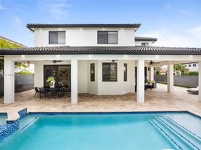5324 SW 164th Ct, Miami FL 33185