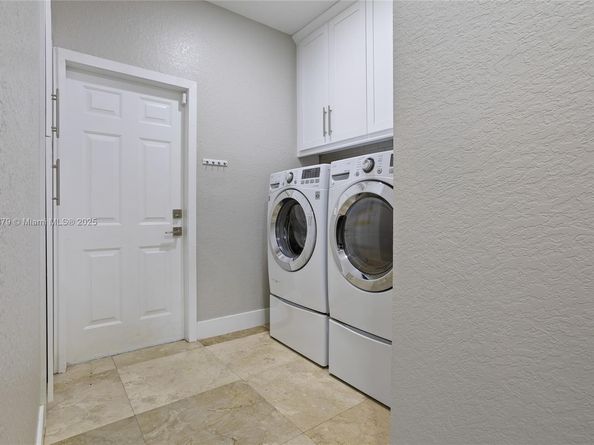 5324 SW 164th Ct, Miami FL 33185