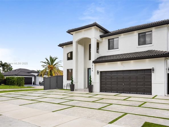 5324 SW 164th Ct, Miami FL 33185