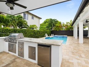 5324 SW 164th Ct, Miami FL 33185