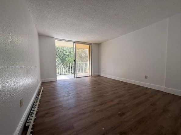 13100 SW 92nd Ave APH7, Miami FL 33176