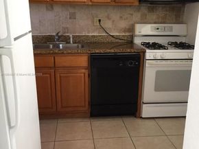 13100 SW 92nd Ave APH7, Miami FL 33176