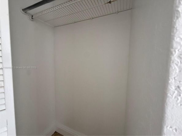 13100 SW 92nd Ave APH7, Miami FL 33176