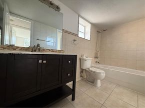13100 SW 92nd Ave APH7, Miami FL 33176