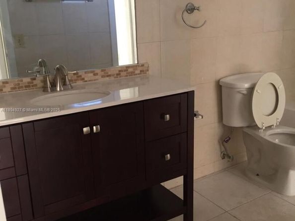 13100 SW 92nd Ave APH7, Miami FL 33176