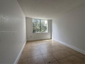 13100 SW 92nd Ave APH7, Miami FL 33176