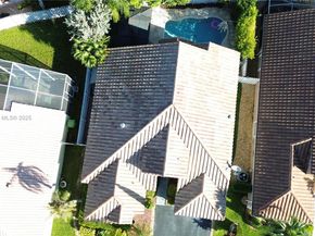 366 Bedford Ave, Weston FL 33326